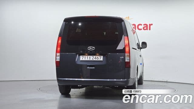 Hyundai Staria Modern, 2022 4