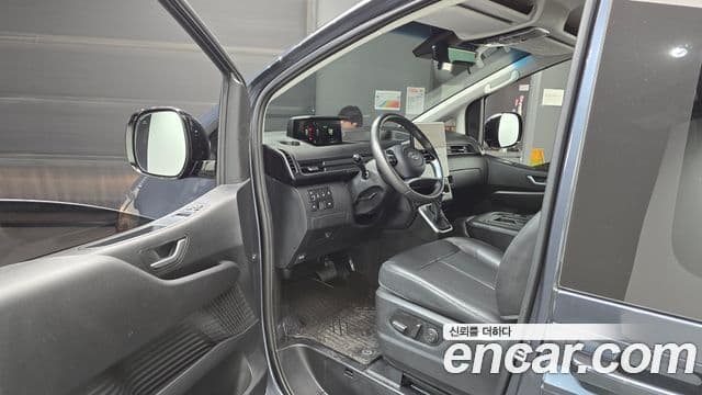 Hyundai Staria Modern, 2022 10