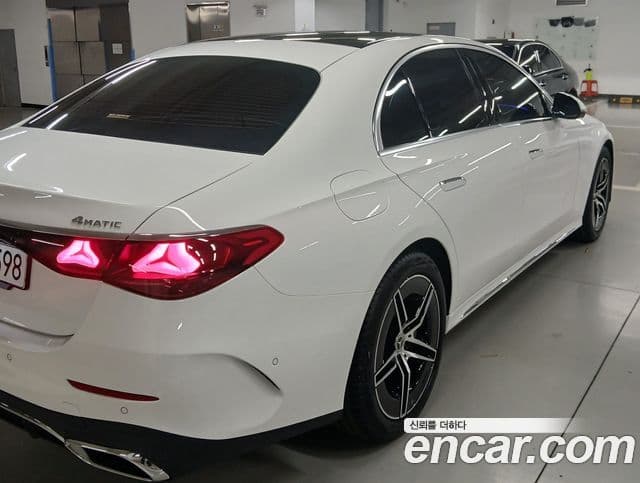 Mercedes-Benz E-класс W214 AMG Line, 2025 4