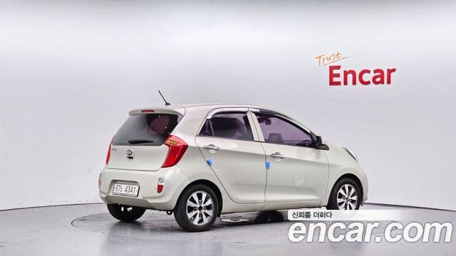 Kia All New Morning Deluxe Trendy, 2014 2