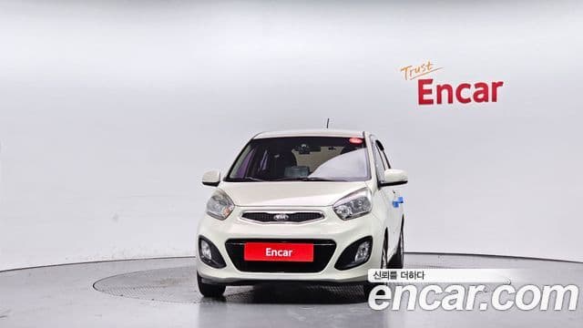 Kia All New Morning Deluxe Trendy, 2014 3