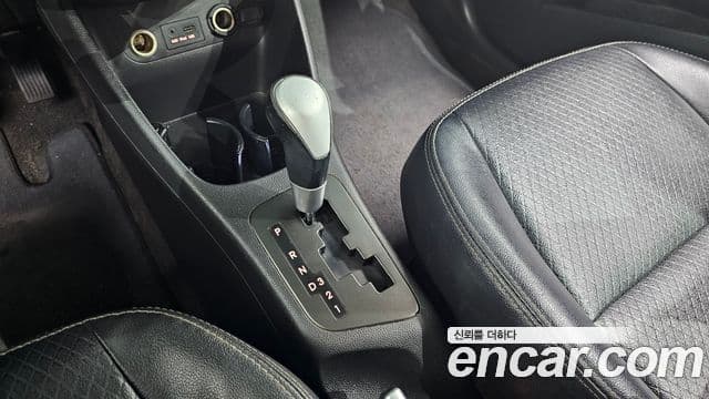 Kia All New Morning Deluxe Trendy, 2014 9