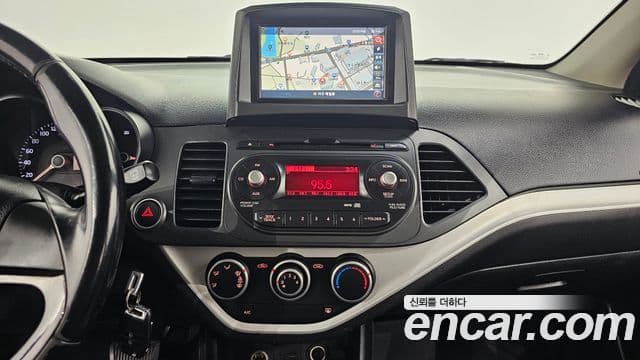 Kia All New Morning Deluxe Trendy, 2014 16