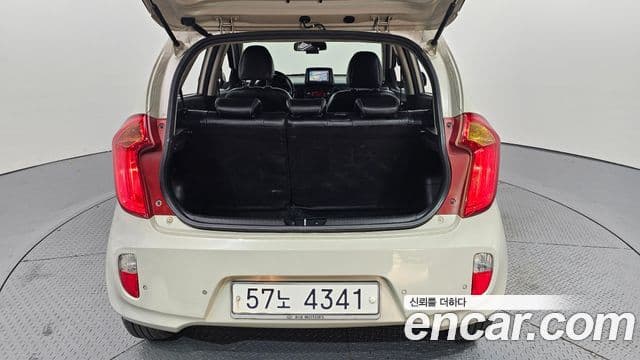 Kia All New Morning Deluxe Trendy, 2014 20