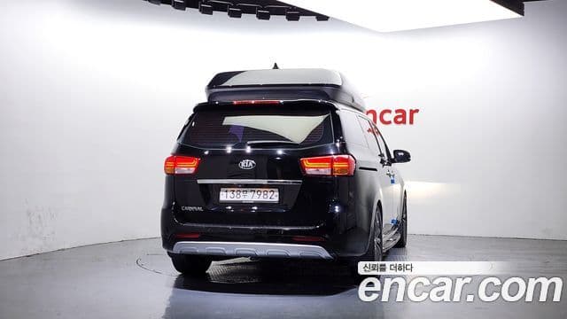 Kia All New Carnival Prestige, 2015 4