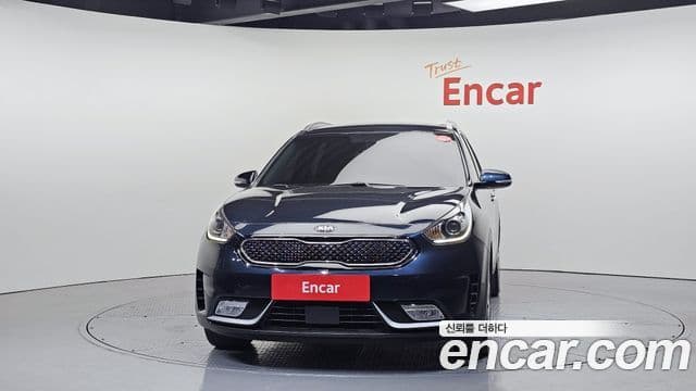 Kia Niro Prestige, 2017 3