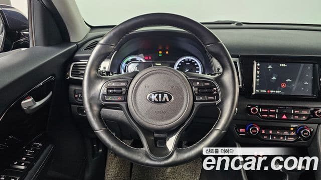 Kia Niro Prestige, 2017 15