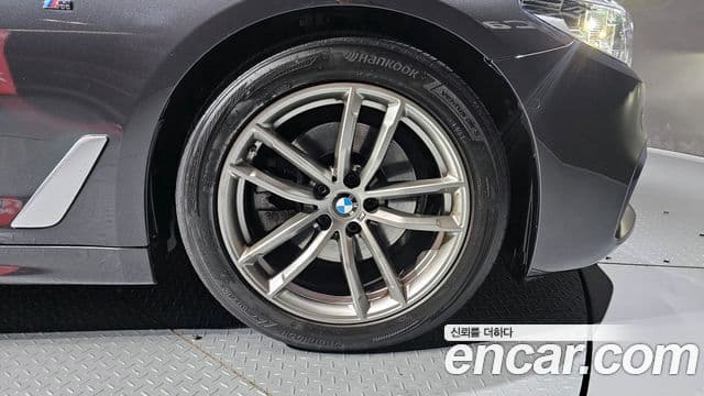 BMW 5시리즈 (G30) 520d M Sport Plus, 2020 все фото