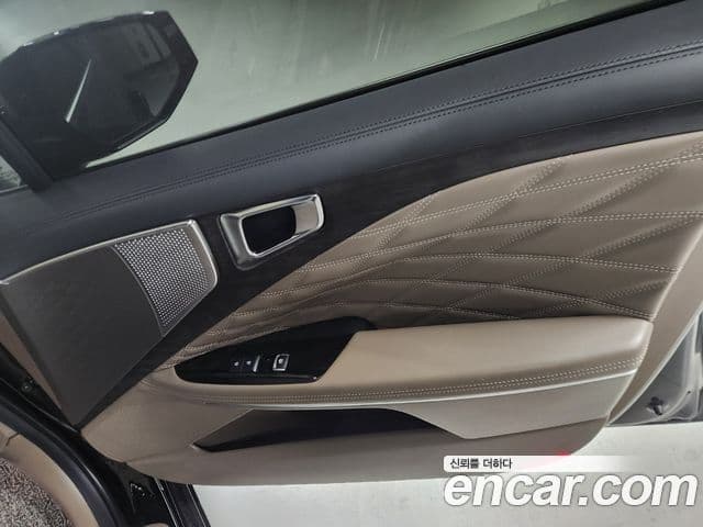 Kia K8 гибрид Signature, 2022 11