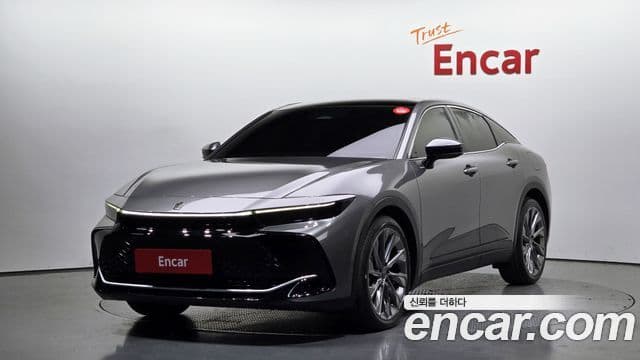 Toyota 크라운 кроссовер, 2023 1