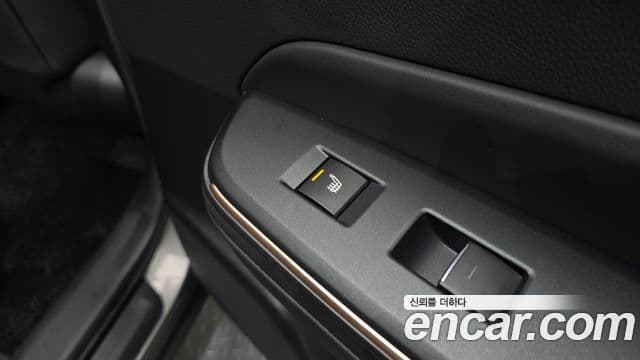 Toyota 크라운 кроссовер, 2023 19