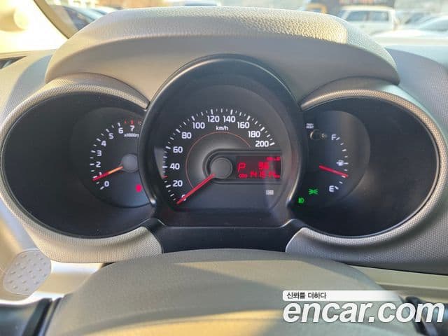 Kia Ray Luxury, 2012 8