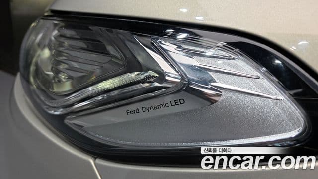 Ford 몬데오 4세대 Trend, 2015 18