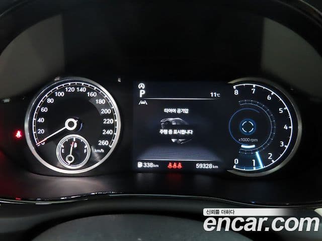 Genesis GV70, 2021 9