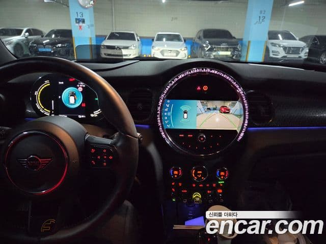 Mini Cooper Электрический (Electric) 3세대, 2022 все фото