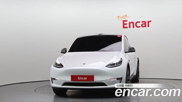 Tesla модель Y Standard Range RWD, 2021 3
