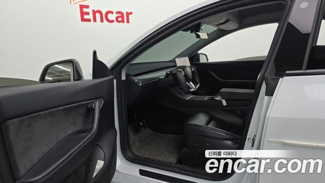 Tesla модель Y Standard Range RWD, 2021 10