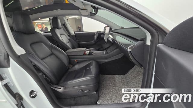 Tesla модель Y Standard Range RWD, 2021 11