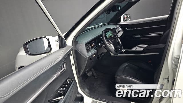 KG모빌리티(SsangYong) Torres T7, 2024 10