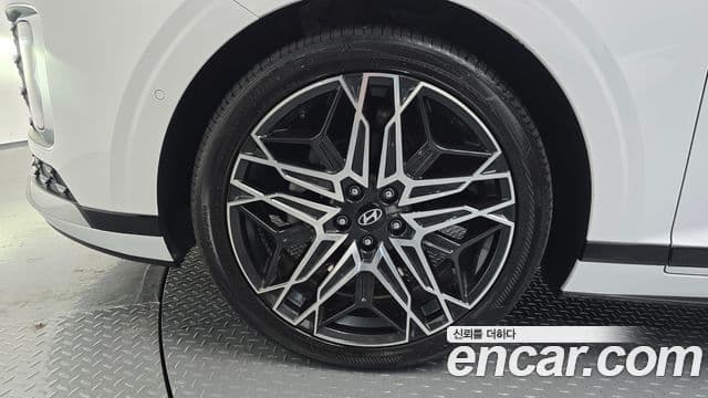 Hyundai Grandeur гибрид (GN7) Exclusive, 2023 все фото