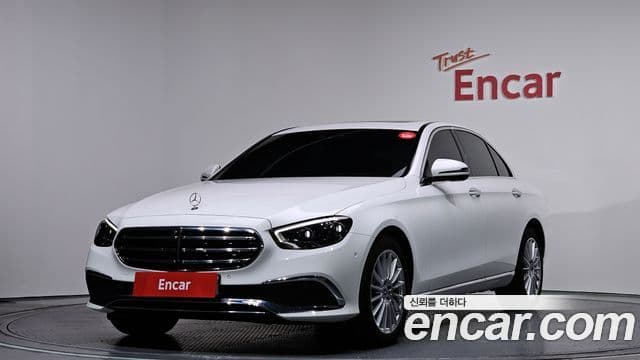 Mercedes-Benz E-класс W213 Exclusive, 2023 1