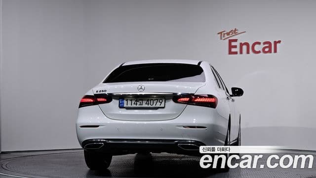 Mercedes-Benz E-класс W213 Exclusive, 2023 4