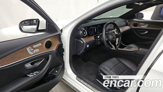Mercedes-Benz E-класс W213 Exclusive, 2023 10