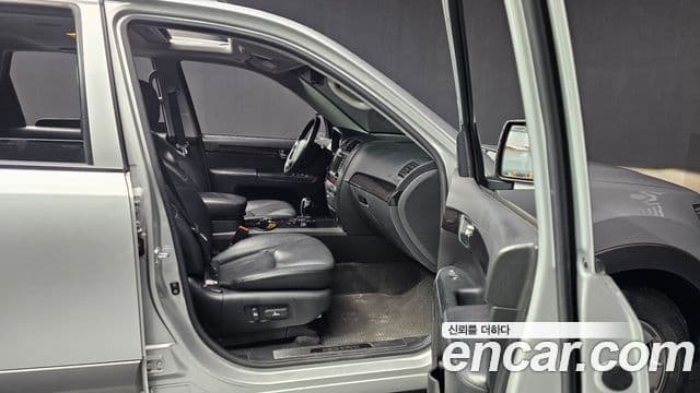 Kia Mohave 4WD KV300, 2014 11