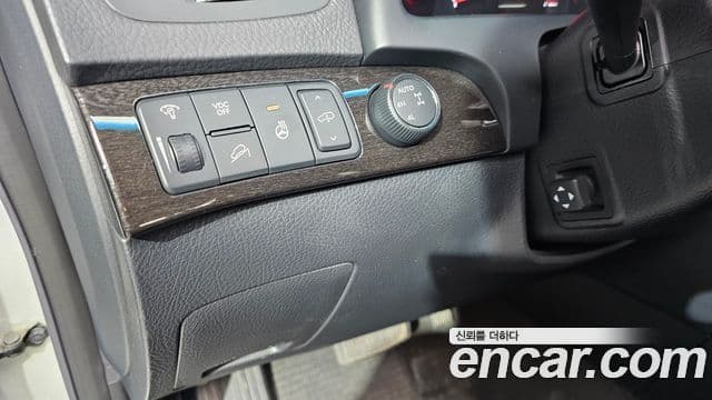 Kia Mohave 4WD KV300, 2014 13