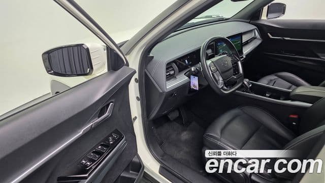 KG모빌리티(SsangYong) Torres T5, 2023 11