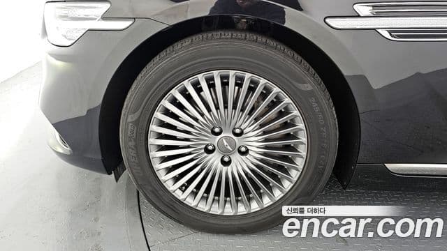 Genesis G90 Luxury, 2021 все фото