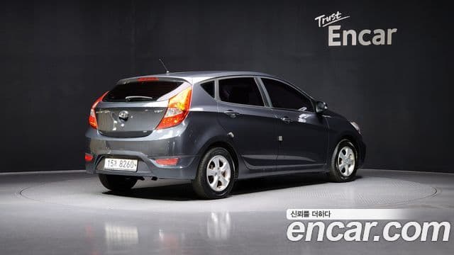 Hyundai Accent(новый кузов / новое поколение) Premier, 2011 2