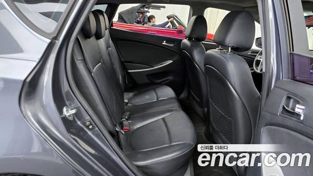 Hyundai Accent(новый кузов / новое поколение) Premier, 2011 12