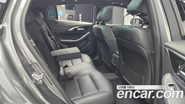 Infiniti QX30 2.0 Essential AWD, 2019 12