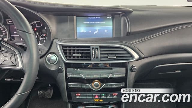 Infiniti QX30 2.0 Essential AWD, 2019 14