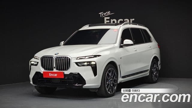 BMW X7 (G07) xDrive 40i M Sport 6인승, 2024 1