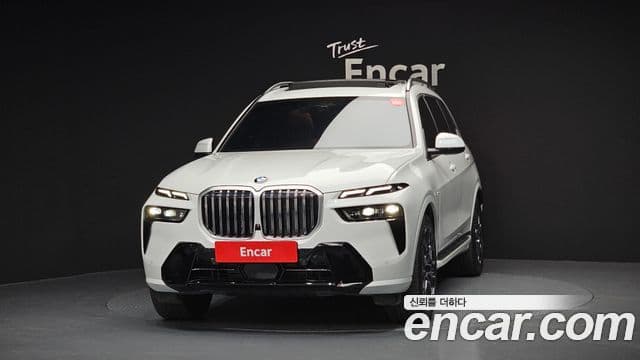BMW X7 (G07) xDrive 40i M Sport 6인승, 2024 3