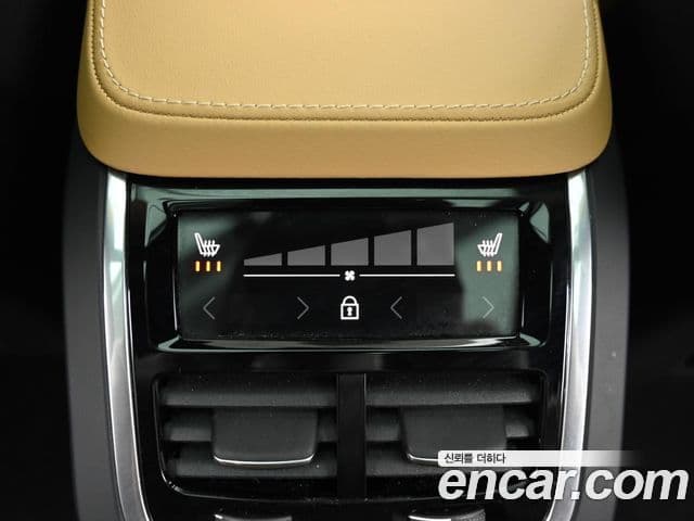 Volvo XC90 2세대 T8 Ultimate Bright гибрид, 2024 16