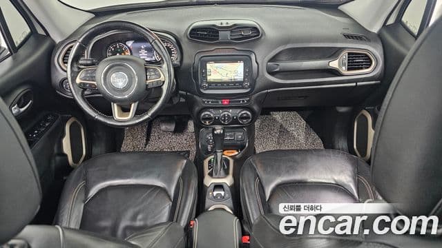 Jeep Renegade 2.0 дизель Limited AWD, 2017 7