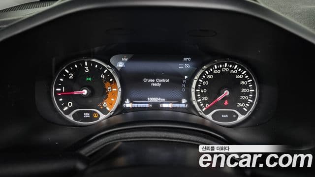 Jeep Renegade 2.0 дизель Limited AWD, 2017 8