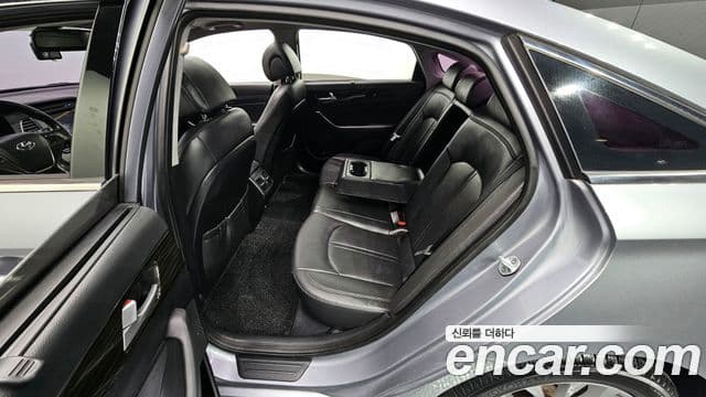 Hyundai LF Sonata 2.0 Smart, 2016 11