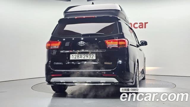 Kia All New Carnival President, 2017 4