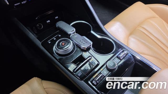 Kia K5 гибрид 3세대 Signature, 2021 9