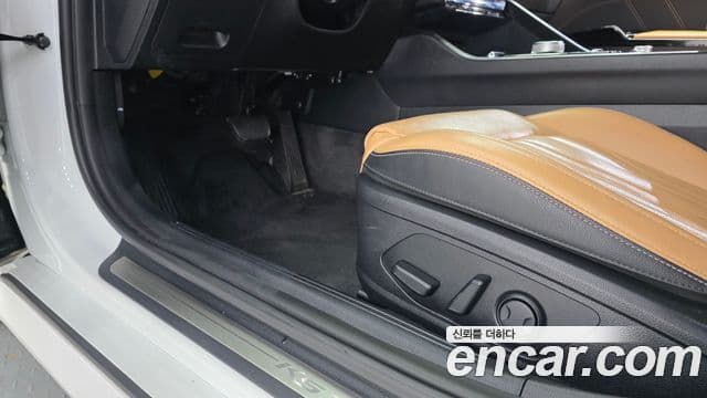 Kia K5 гибрид 3세대 Signature, 2021 18