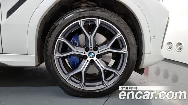 BMW X6 (G06) xDrive40i M Sport, 2022 все фото