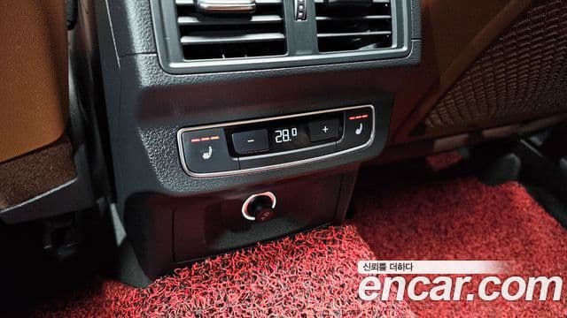 Audi Q5 (FY) Premium, 2020 19