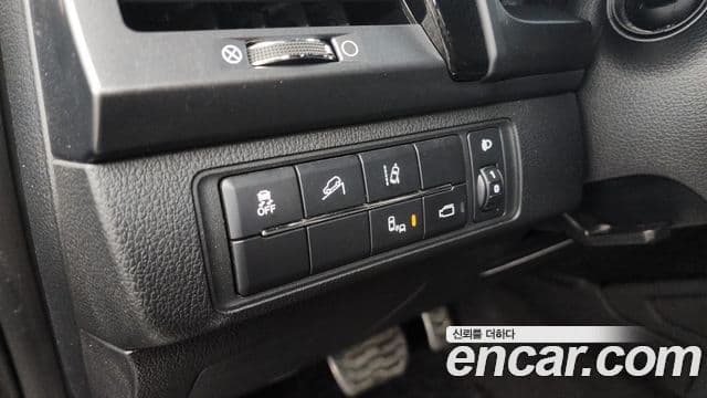 KG모빌리티(SsangYong) The / новый New Rexton Sport 칸 Prestige, 2021 16