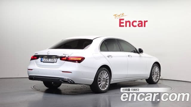 Mercedes-Benz E-класс W213 Exclusive, 2023 2