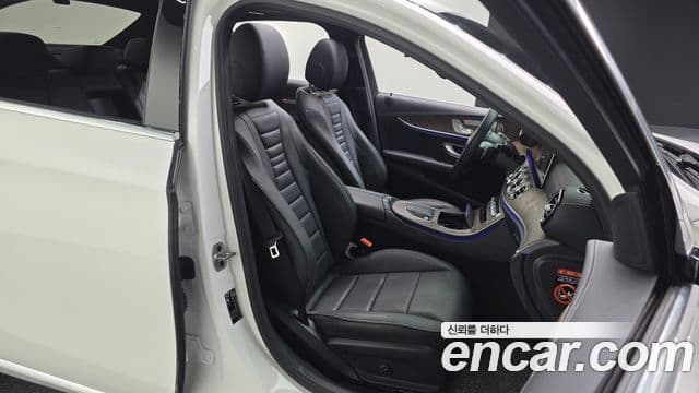 Mercedes-Benz E-класс W213 Exclusive, 2023 12