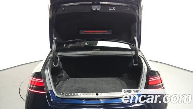 Genesis G90 (RS4) бензин 3.5 турбо e-S/C AWD, 2024 20